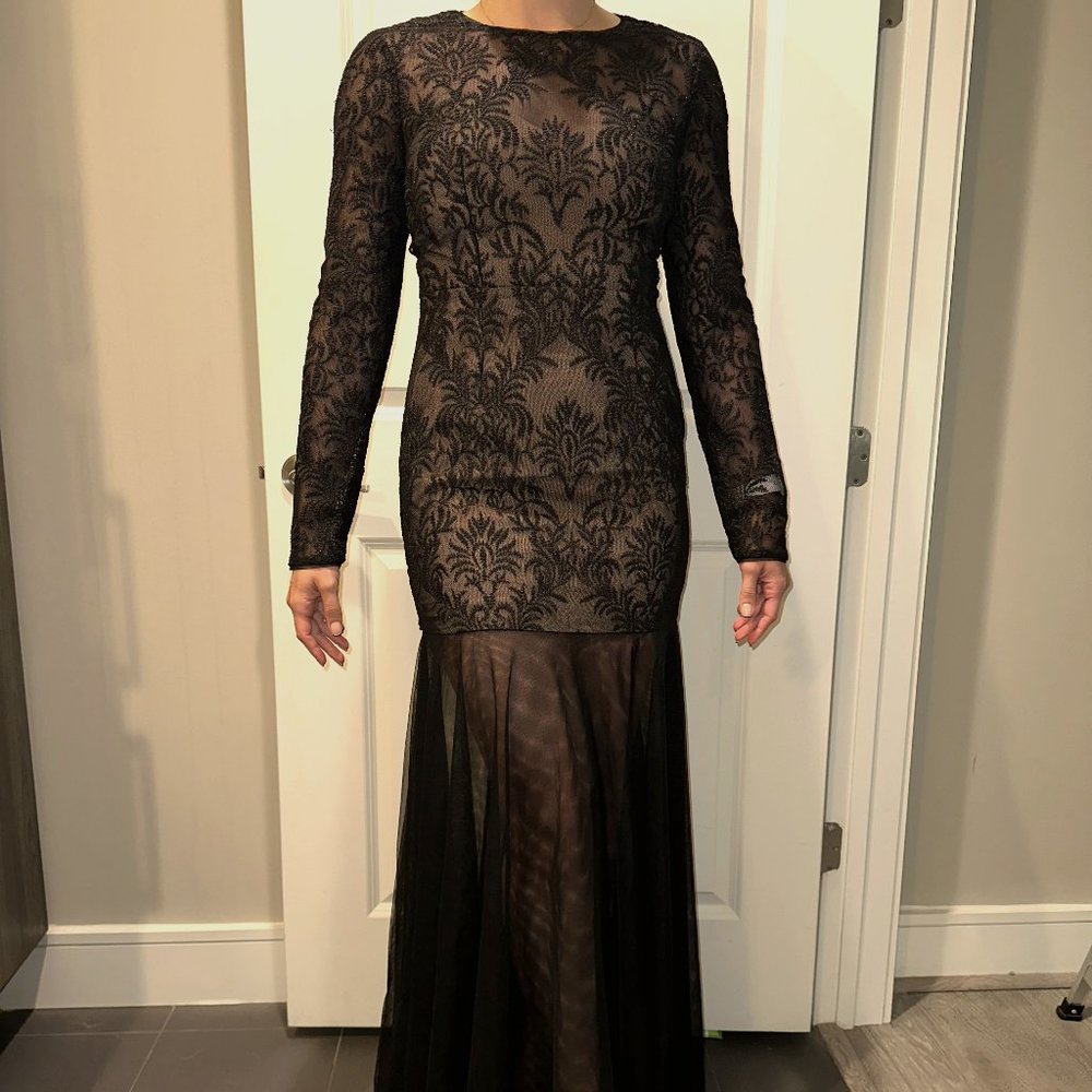 BCBG Maxazria Tatiana Dress in Black, size 4